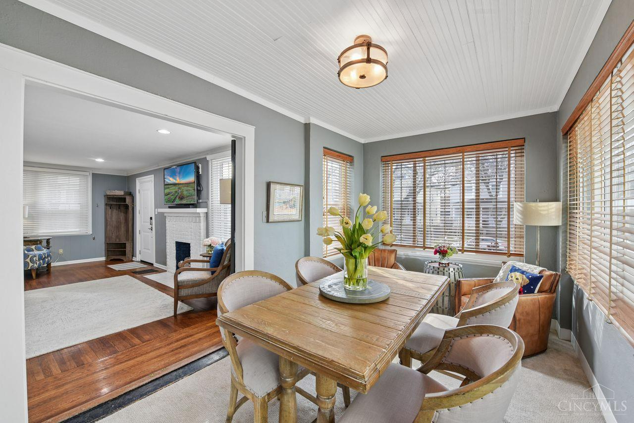 2844 Markbreit Avenue