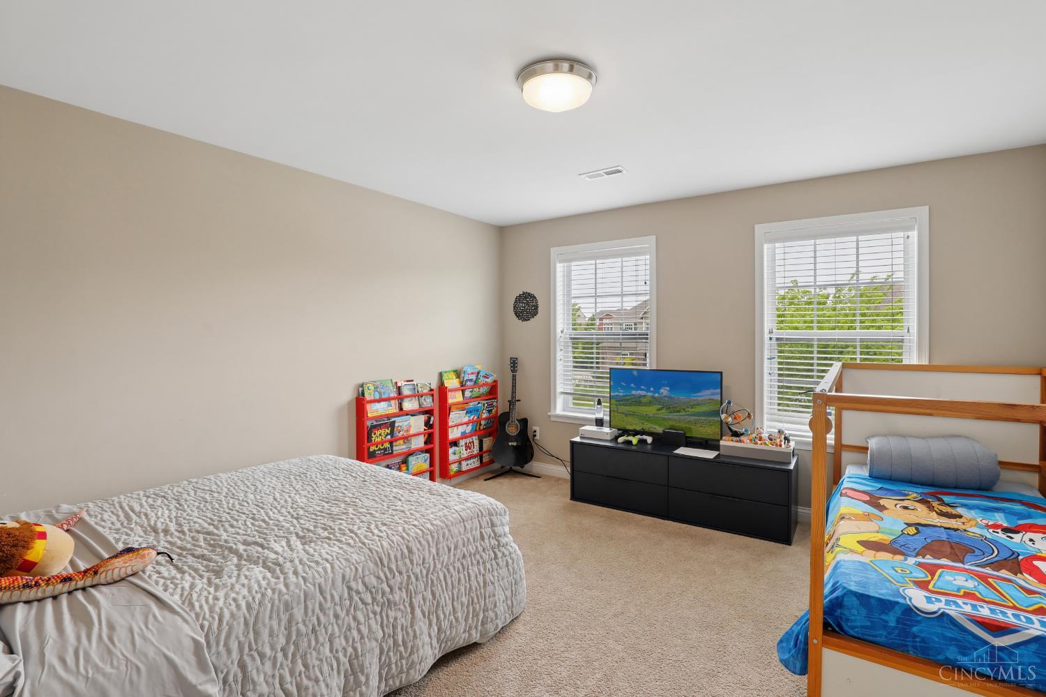 6867 Roberts Park Drive