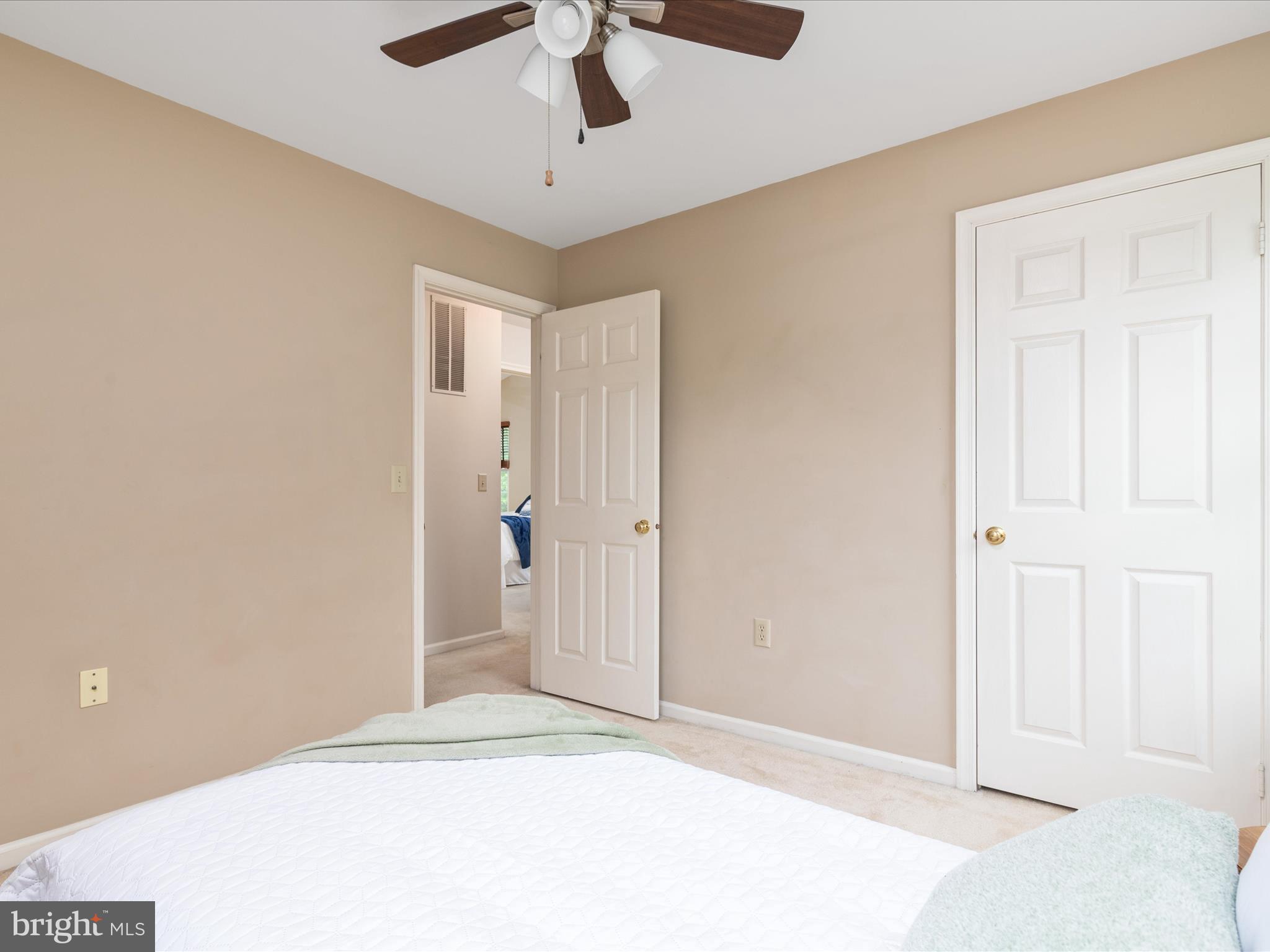 2324 NANTUCKET DRIVE