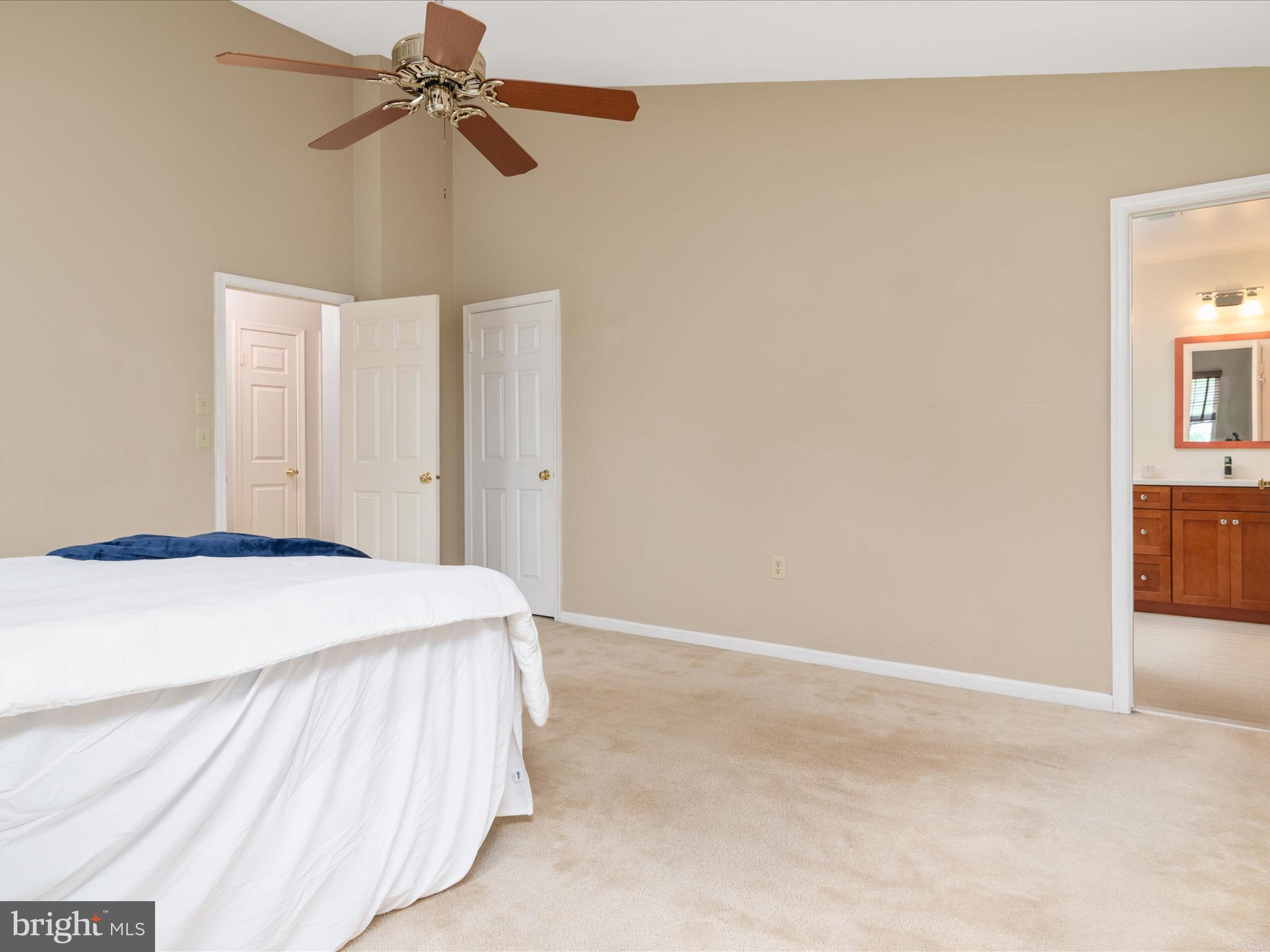2324 NANTUCKET DRIVE