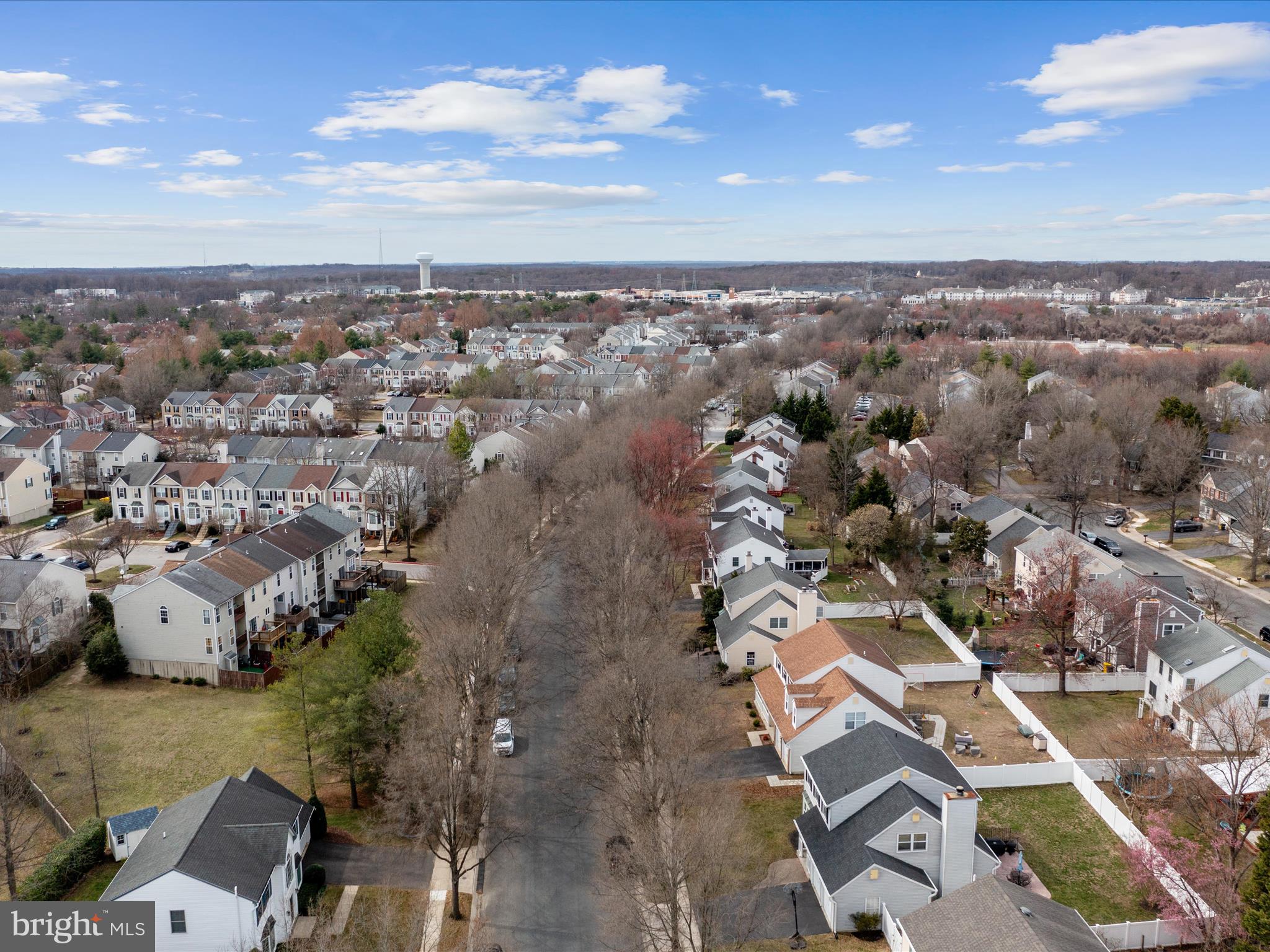 2324 NANTUCKET DRIVE