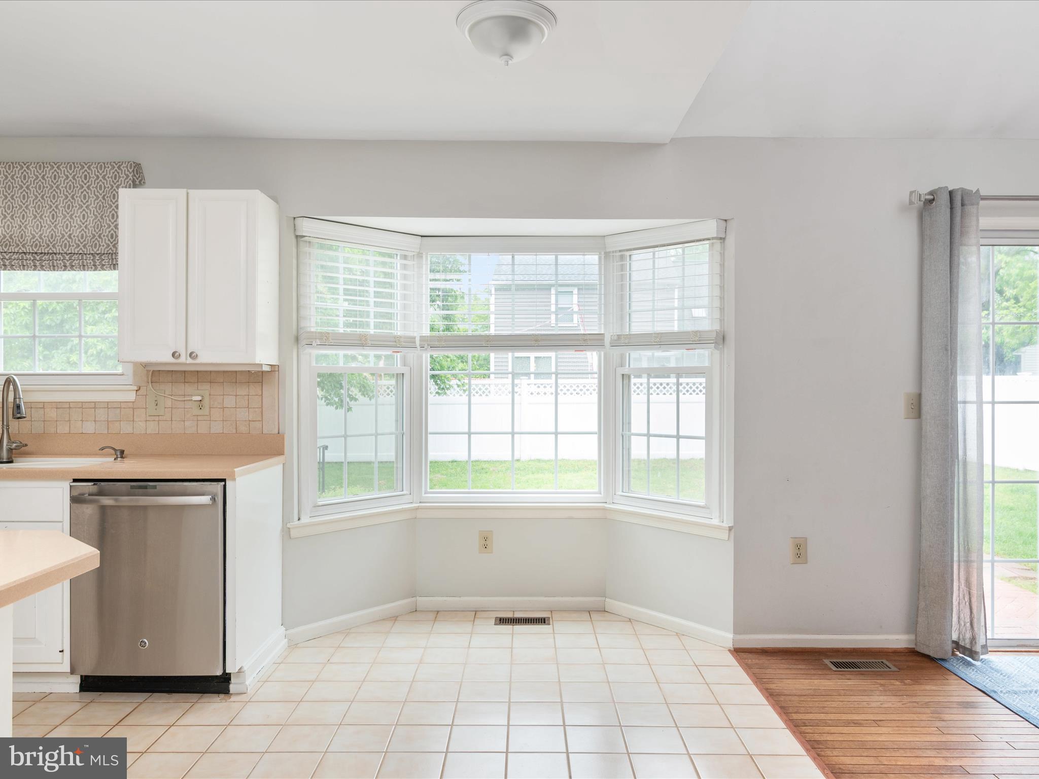2324 NANTUCKET DRIVE