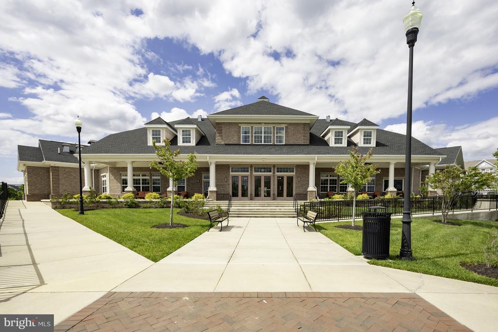 9629 GLASSY CREEK WAY