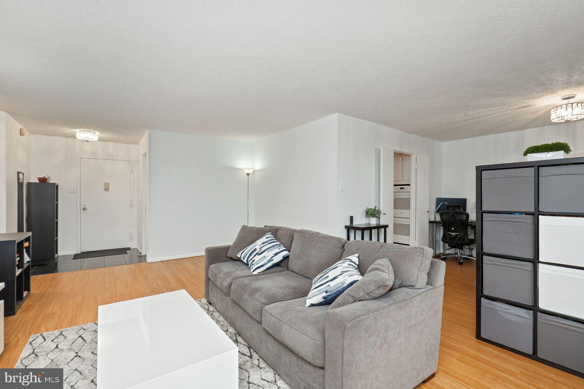 307 YOAKUM PARKWAY 1604