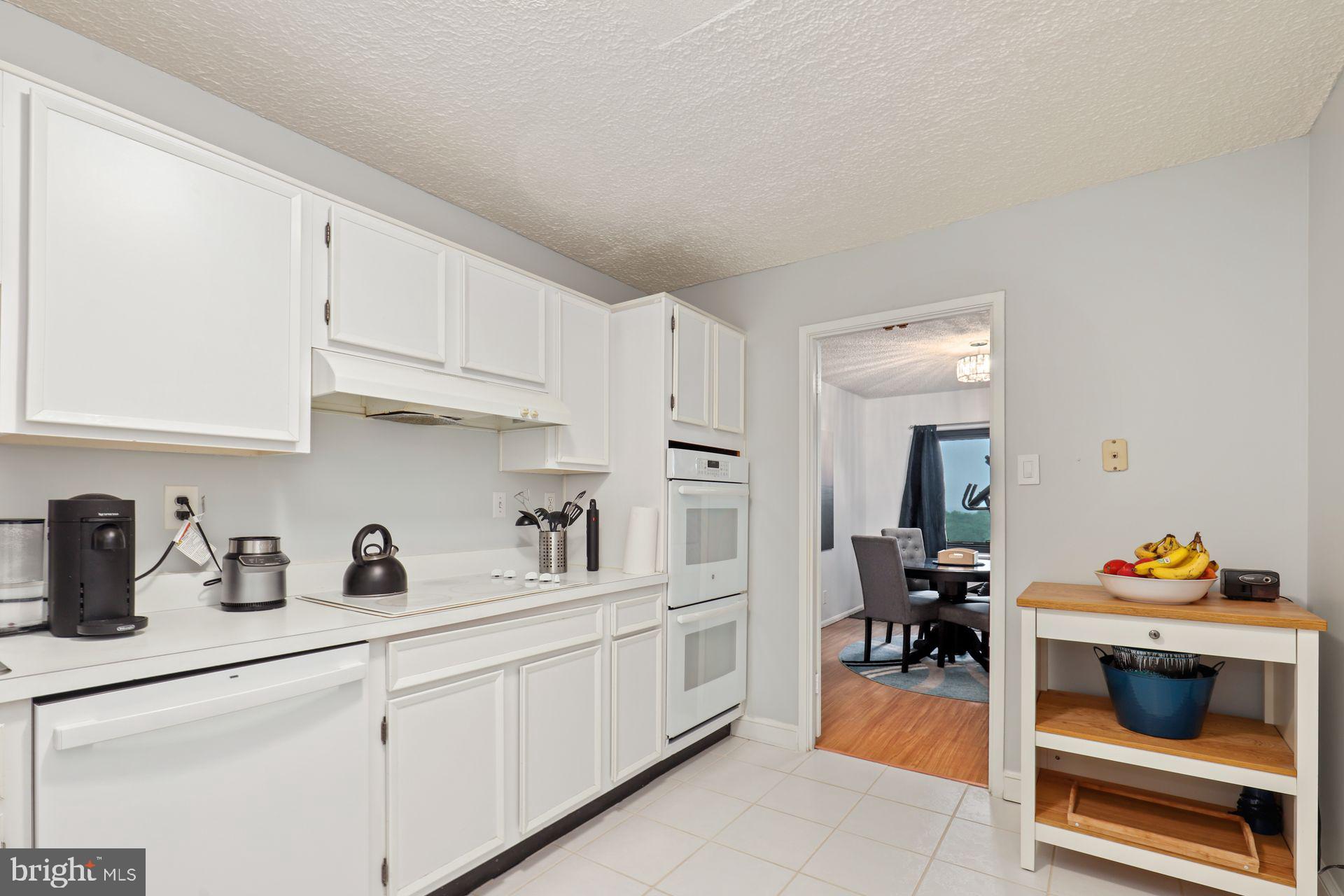 307 YOAKUM PARKWAY 1604