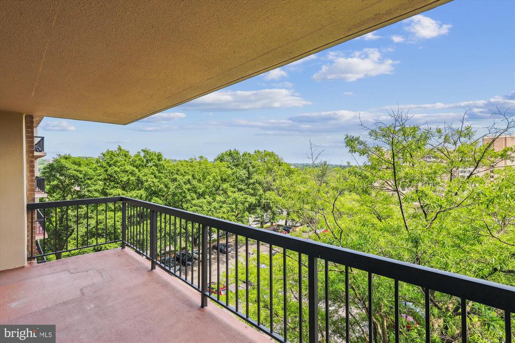 5500 HOLMES RUN PARKWAY 412