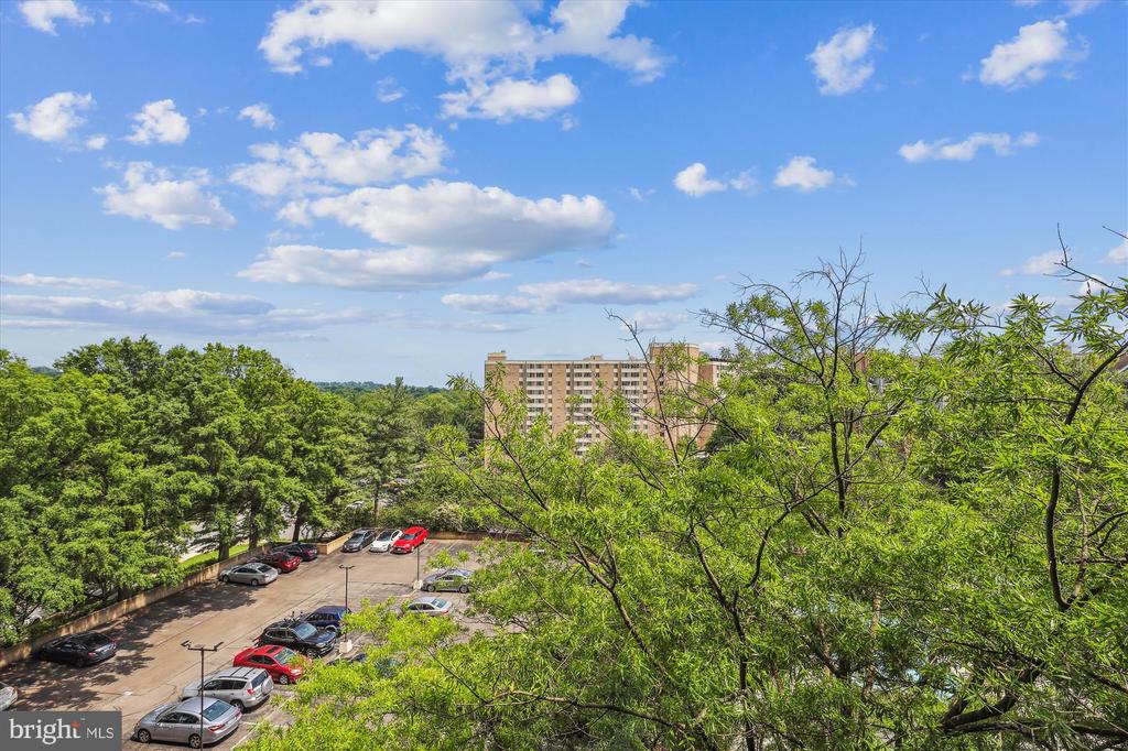 5500 HOLMES RUN PARKWAY 412