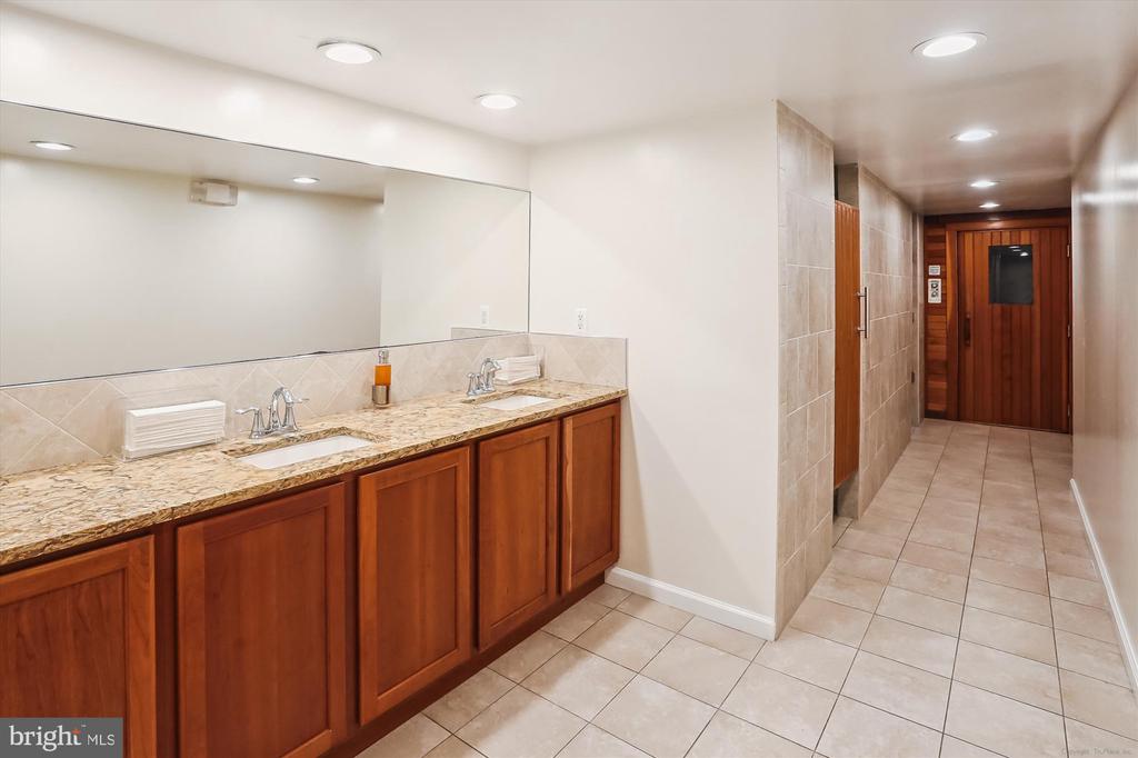 5500 HOLMES RUN PARKWAY 412