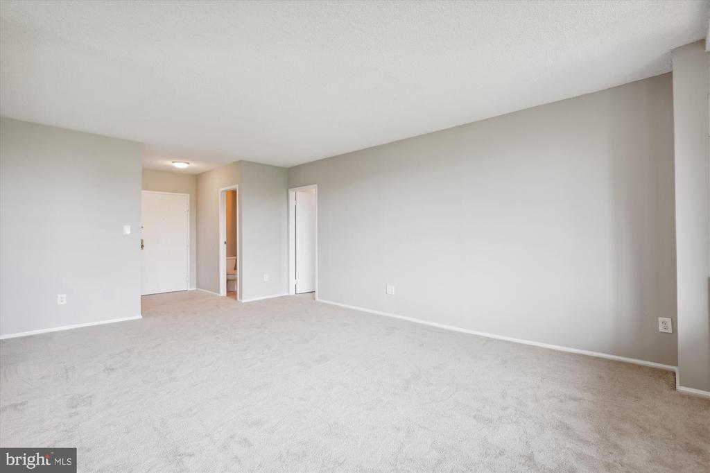 5500 HOLMES RUN PARKWAY 412
