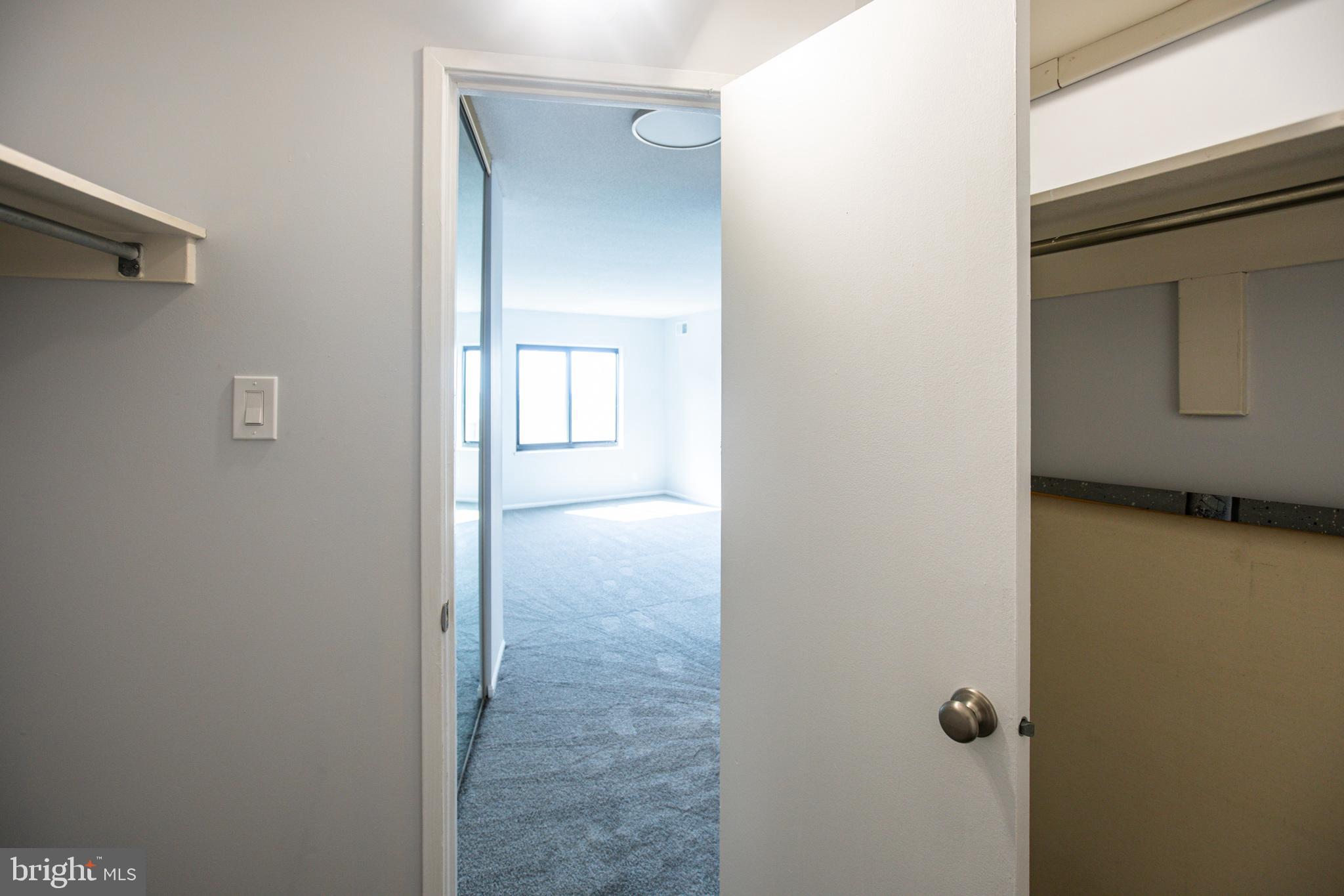 205 YOAKUM PARKWAY 1015