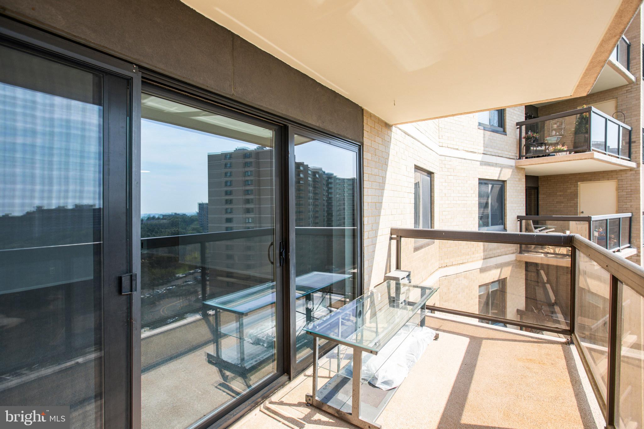 205 YOAKUM PARKWAY 1015