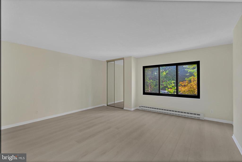 309 YOAKUM PARKWAY 308