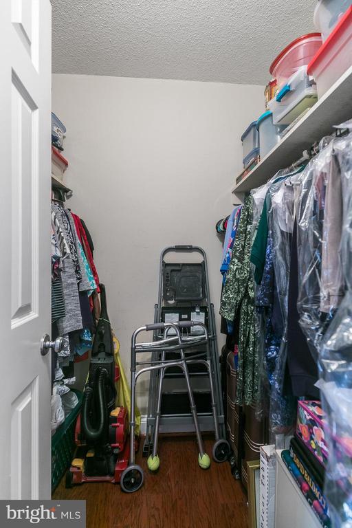 307 YOAKUM PARKWAY 1020