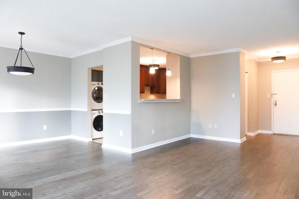 5500 HOLMES RUN PARKWAY 402