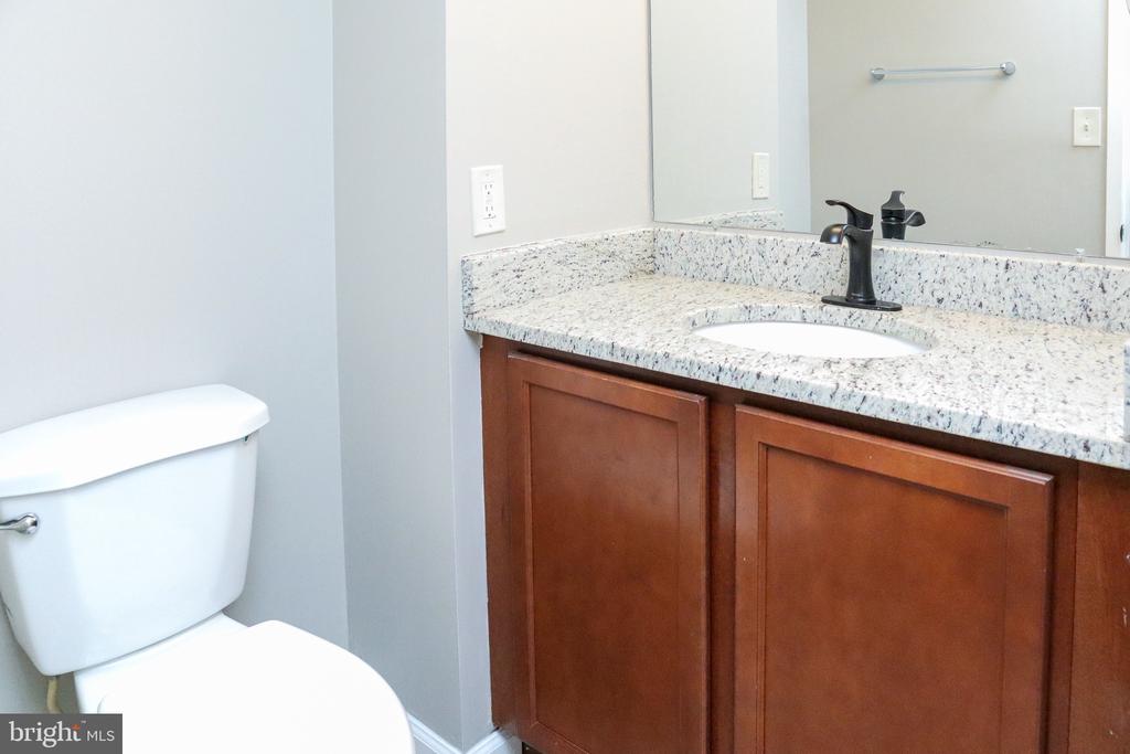 5500 HOLMES RUN PARKWAY 402