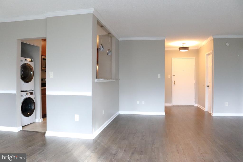 5500 HOLMES RUN PARKWAY 402