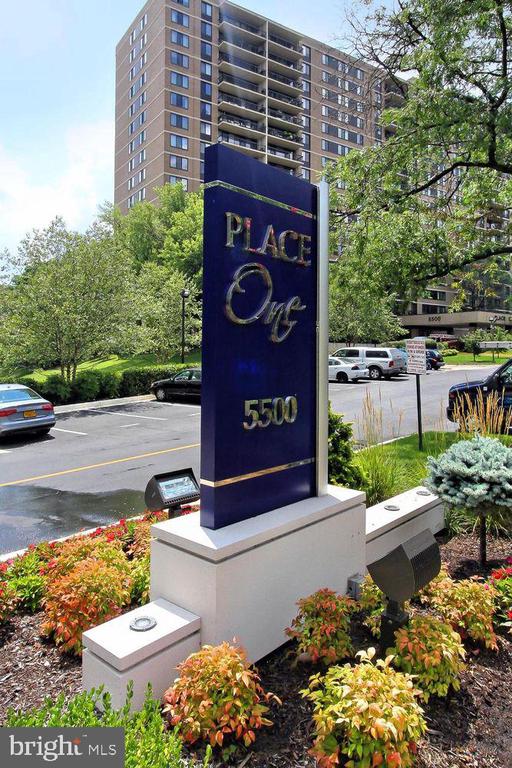 5500 HOLMES RUN PARKWAY 402