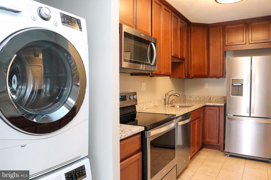 5500 HOLMES RUN PARKWAY 402