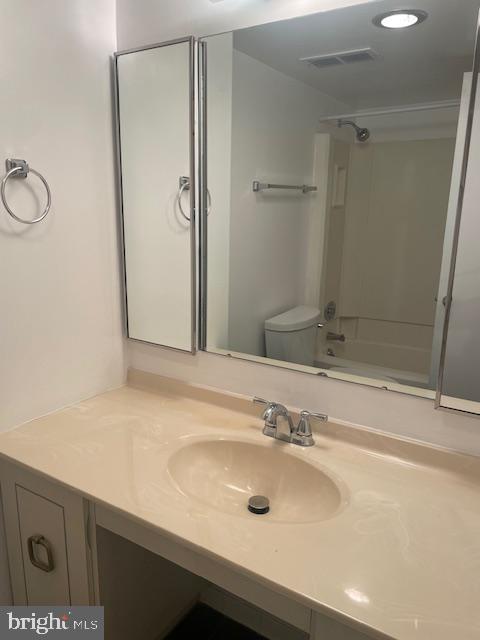 307 YOAKUM PARKWAY 1007