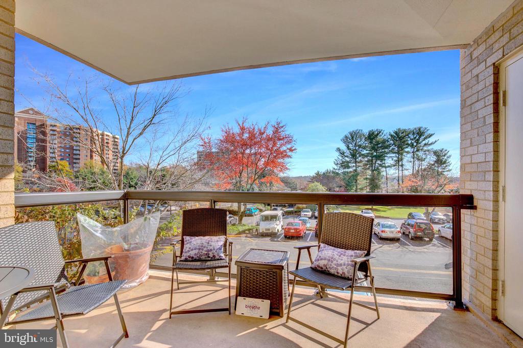 203 YOAKUM PARKWAY 218
