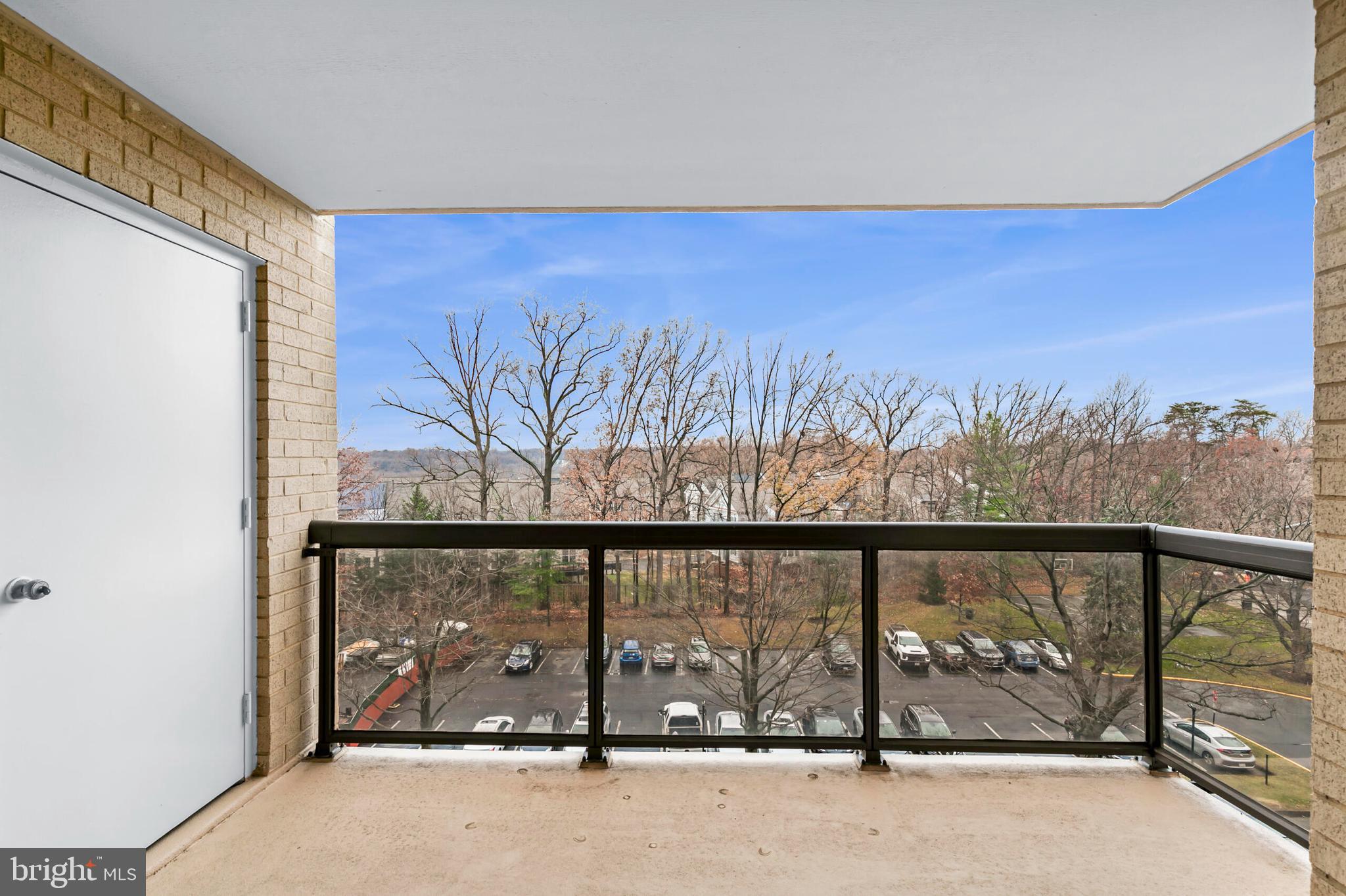 307 YOAKUM PARKWAY 624