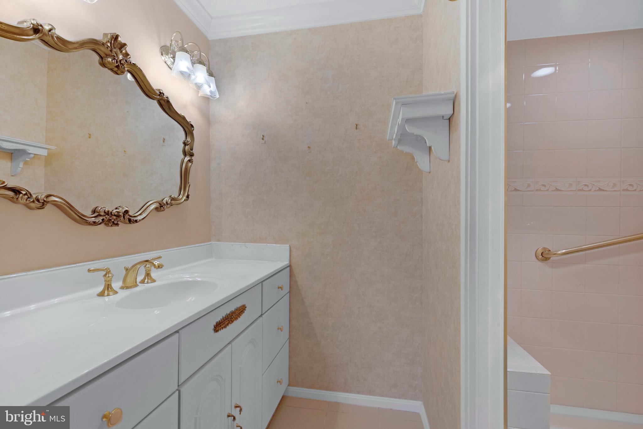 307 YOAKUM PARKWAY 624