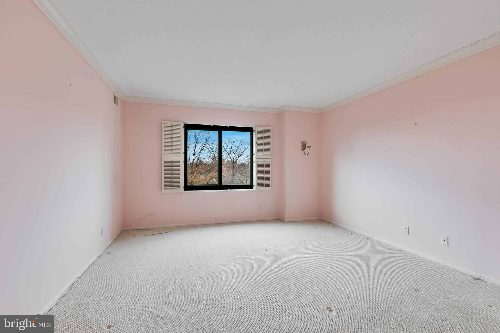 307 YOAKUM PARKWAY 624