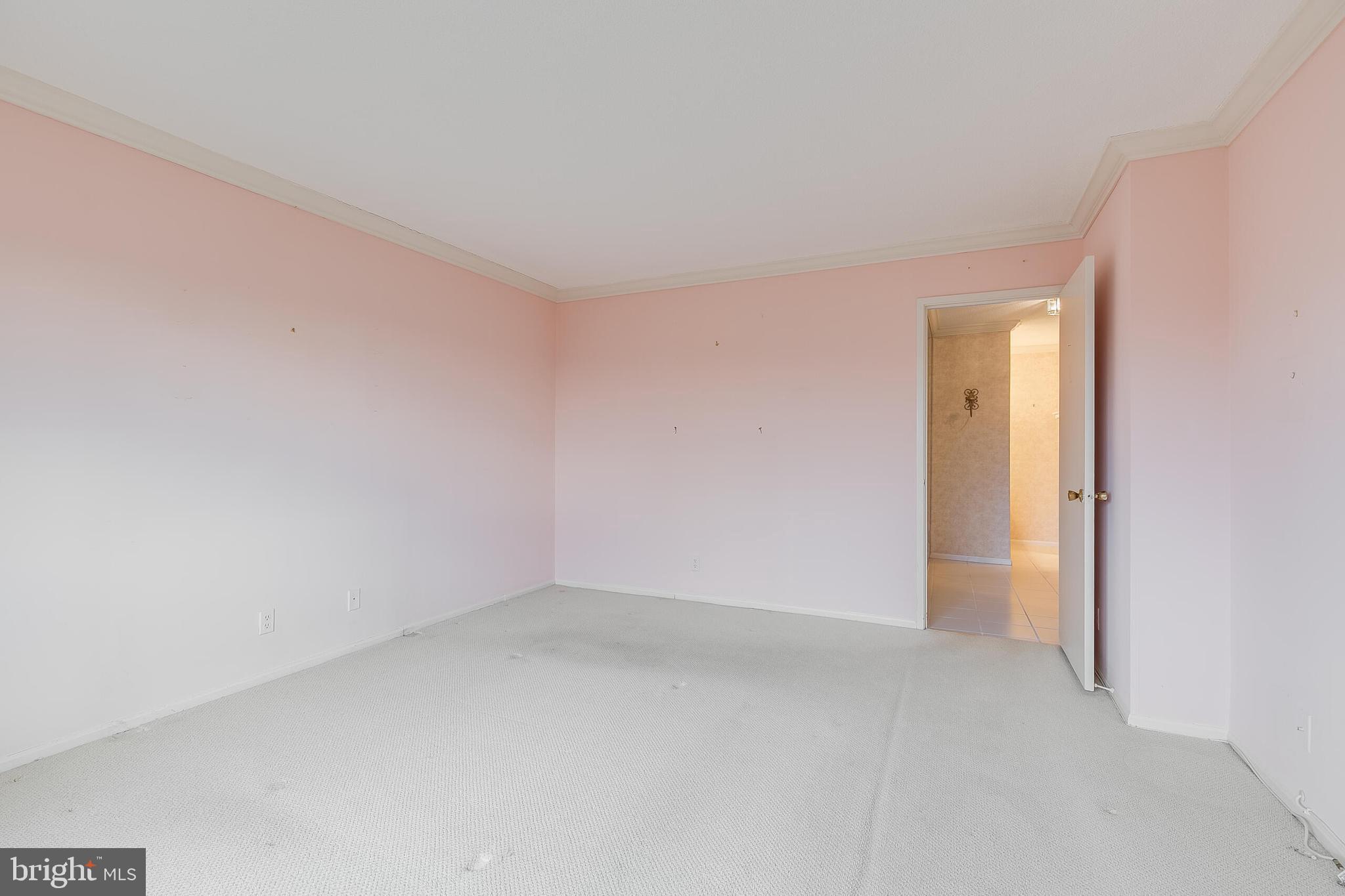 307 YOAKUM PARKWAY 624