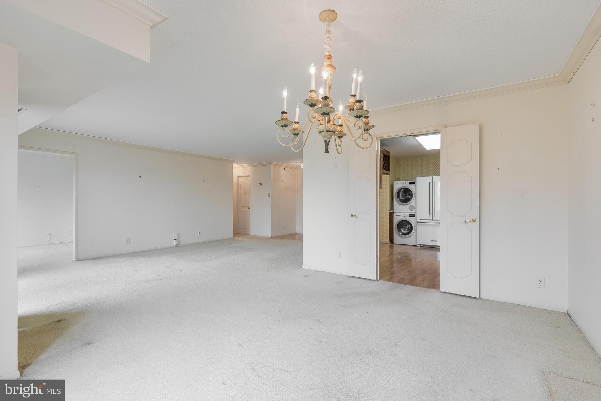 307 YOAKUM PARKWAY 624