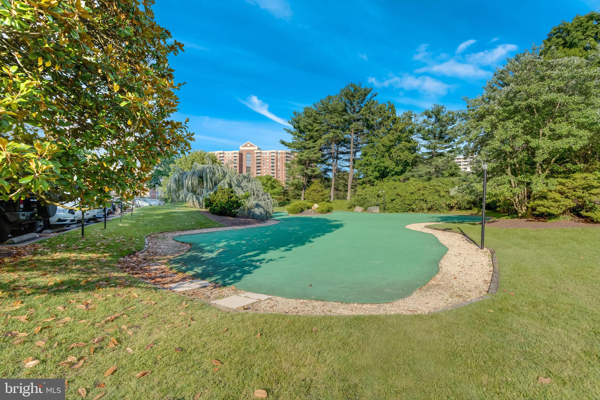 307 YOAKUM PARKWAY 624