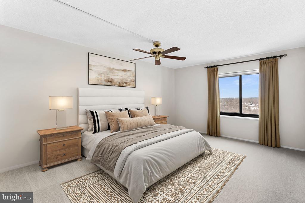 307 YOAKUM PARKWAY 1718
