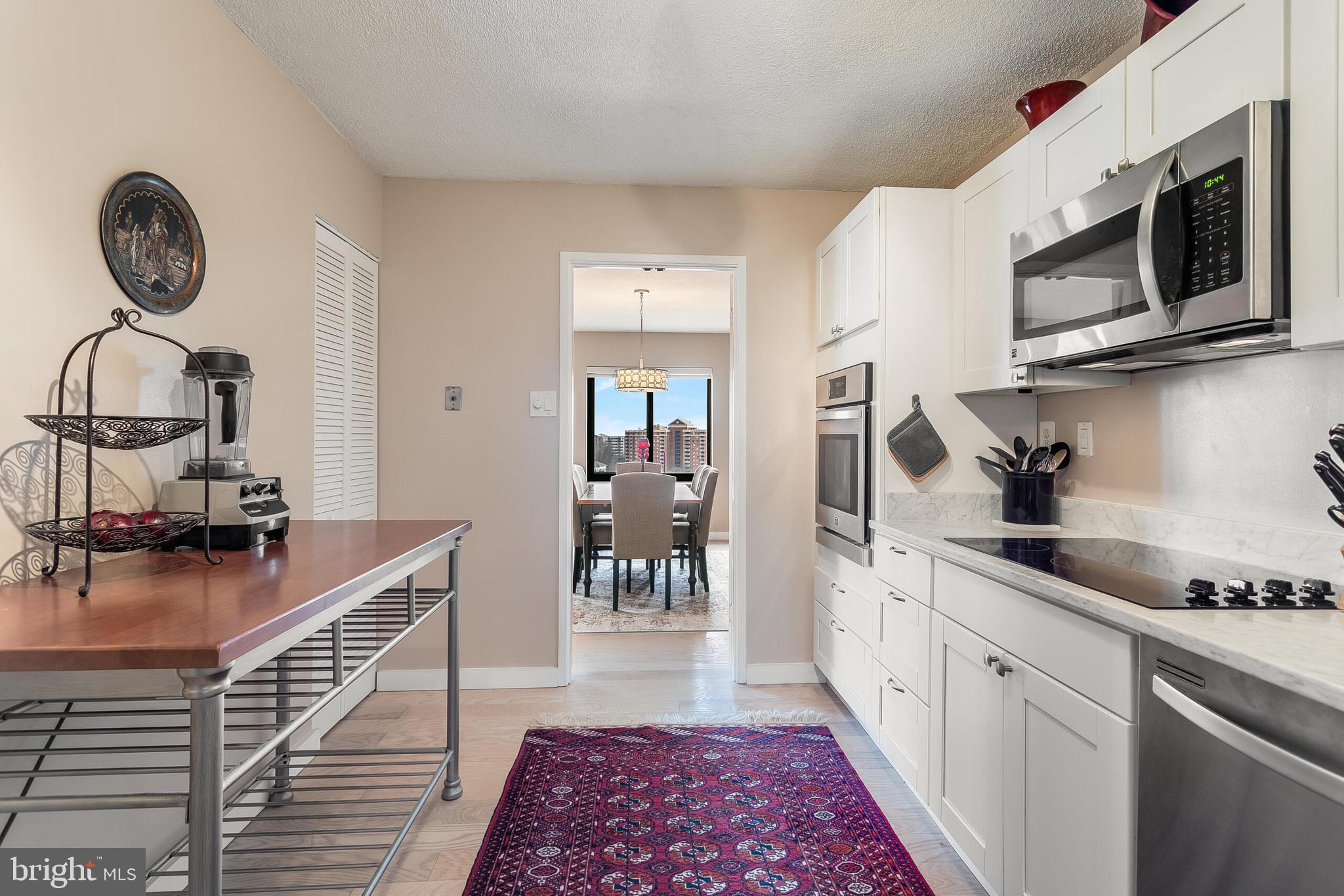 307 YOAKUM PARKWAY 1107