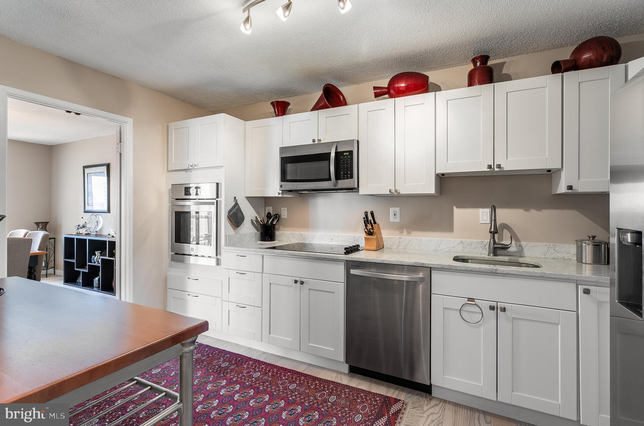307 YOAKUM PARKWAY 1107