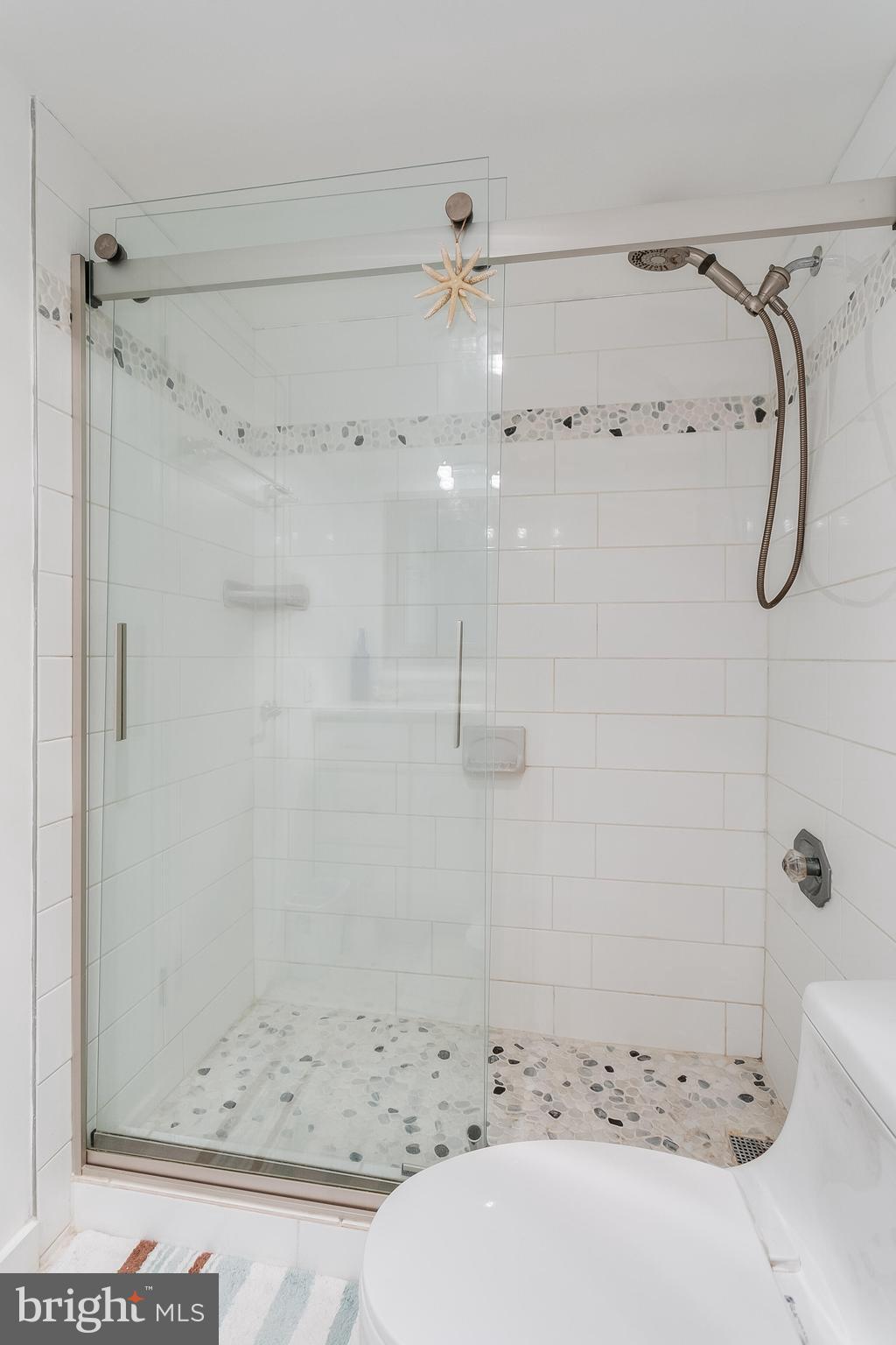 307 YOAKUM PARKWAY 1107