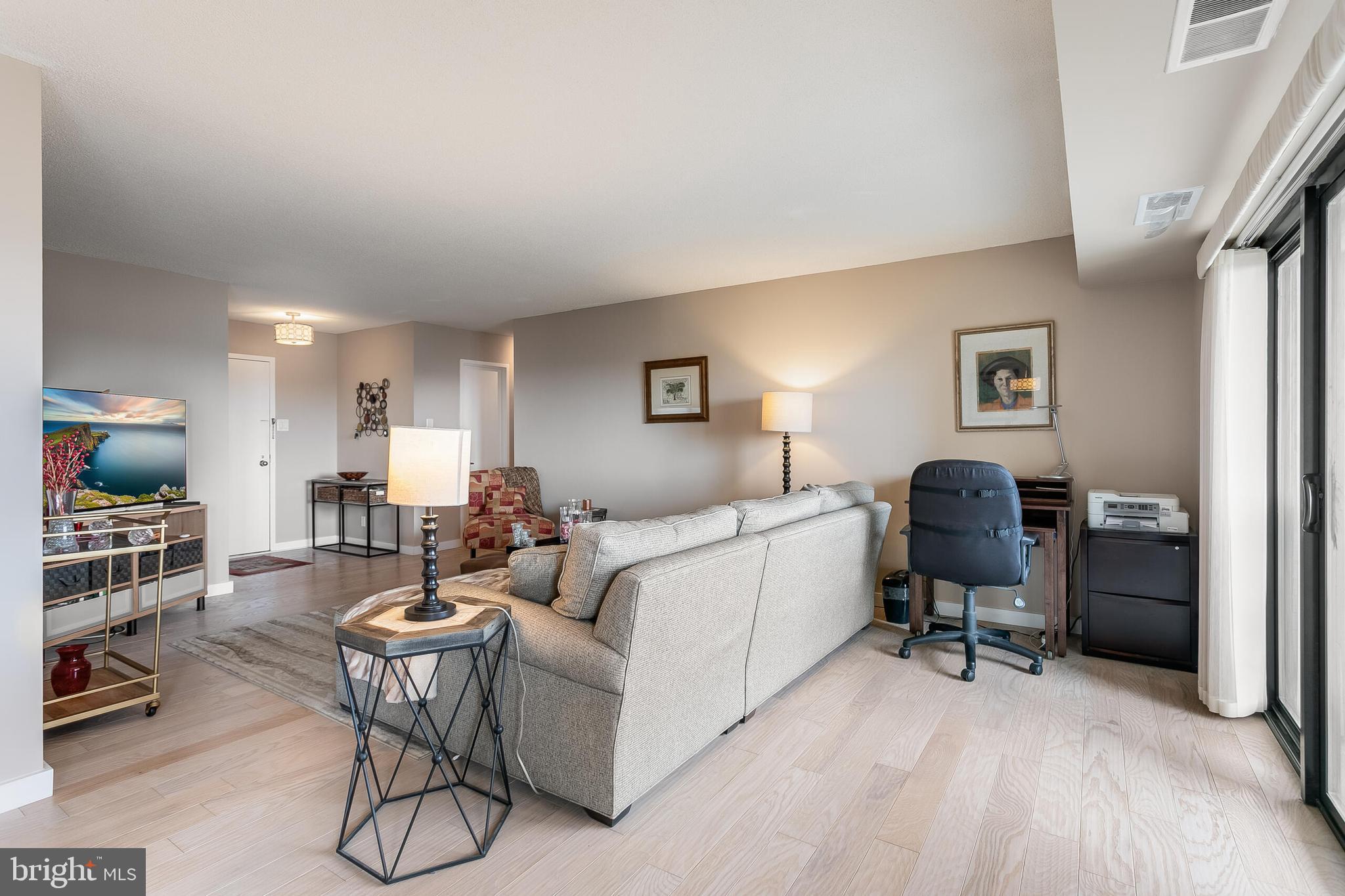 307 YOAKUM PARKWAY 1107