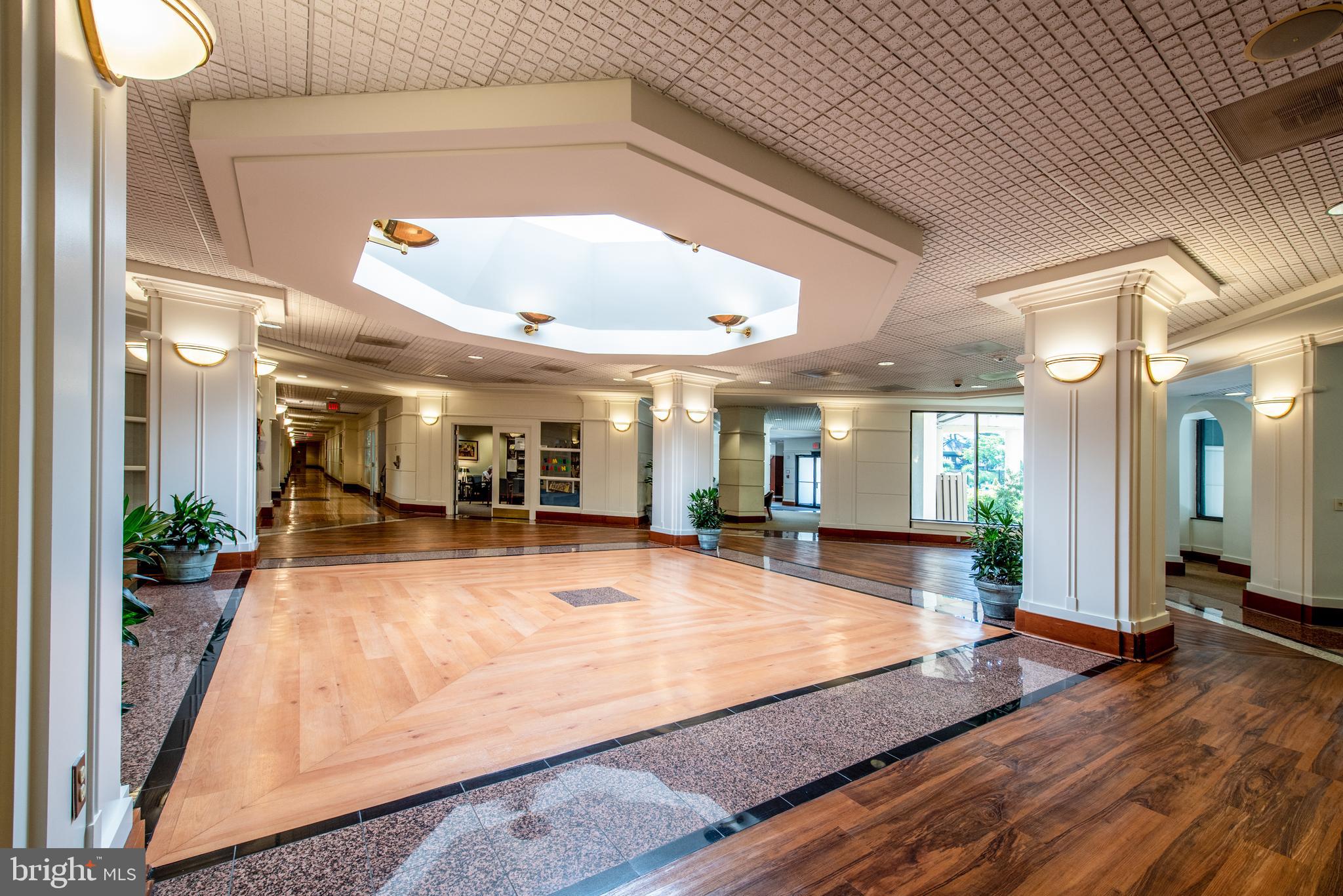 307 YOAKUM PARKWAY 1107