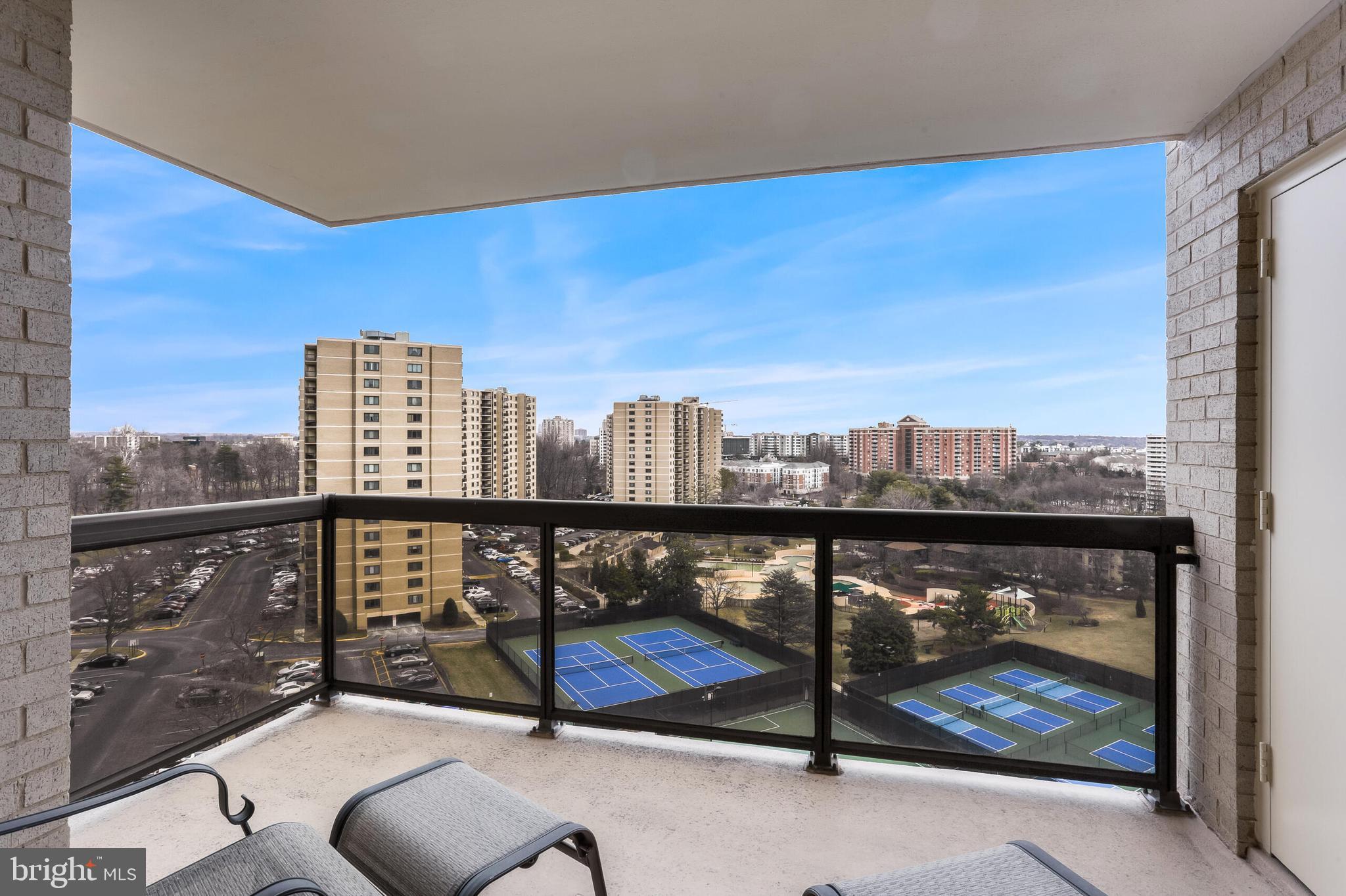 307 YOAKUM PARKWAY 1107