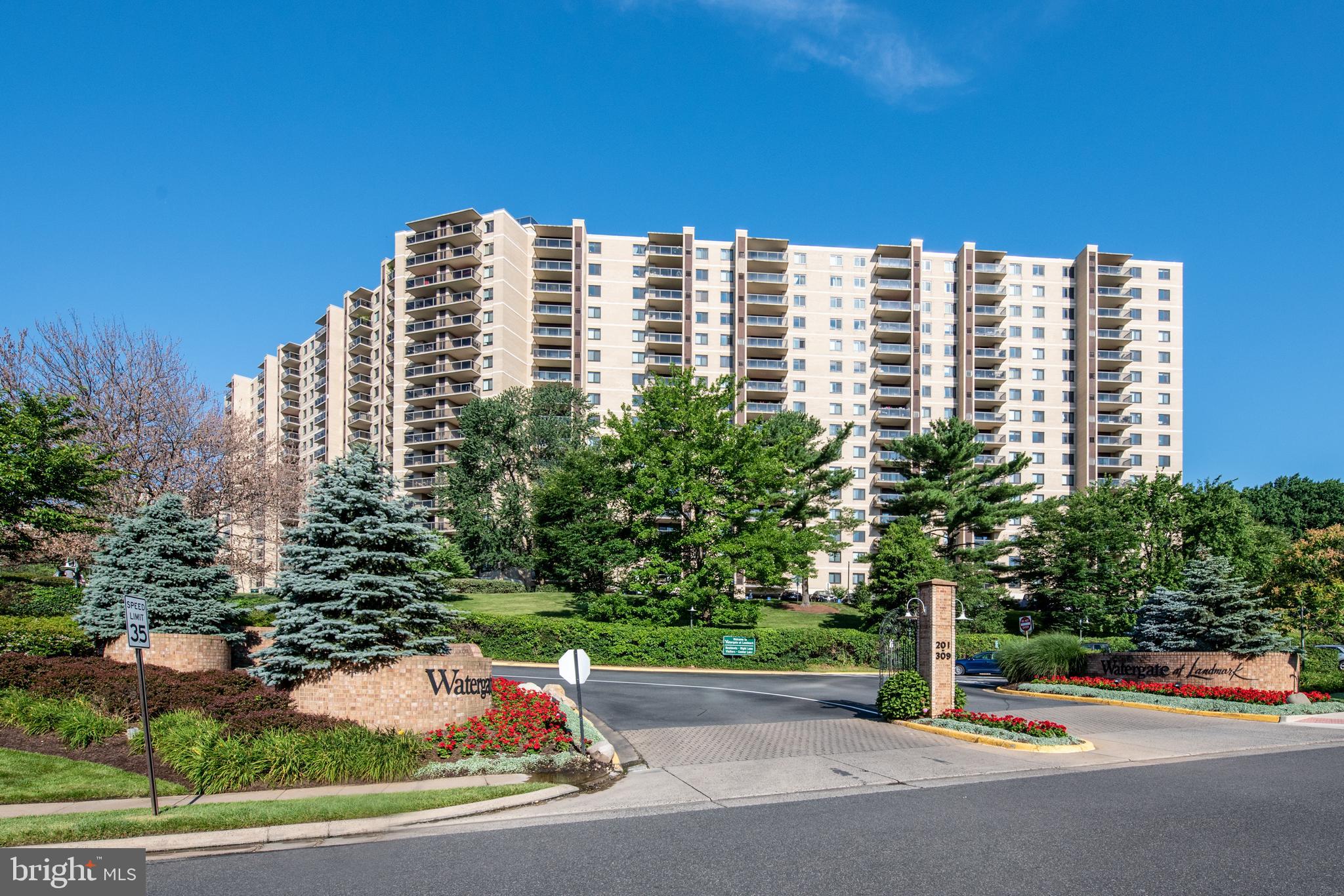 307 YOAKUM PARKWAY 1518