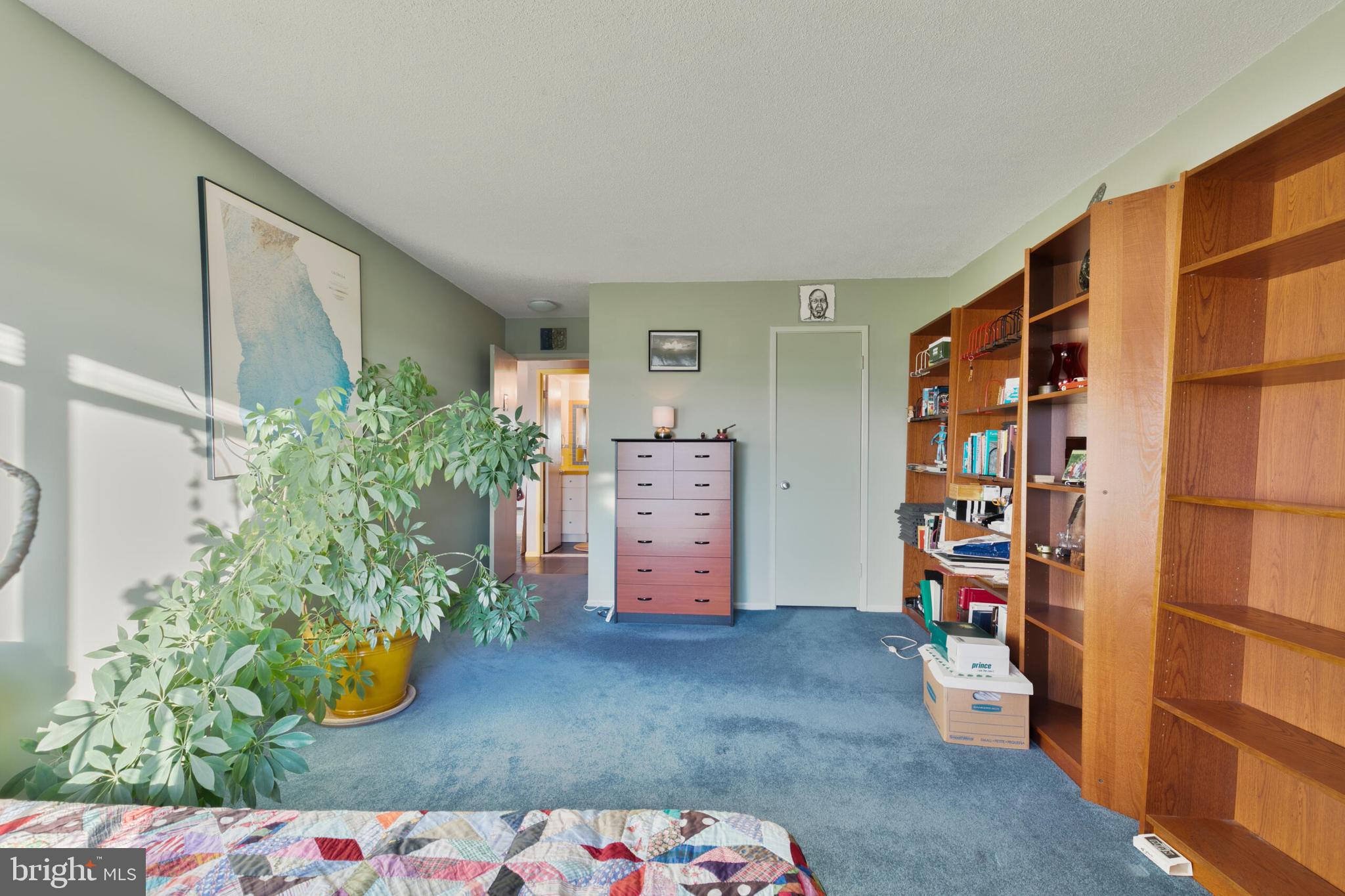 307 YOAKUM PARKWAY 1518