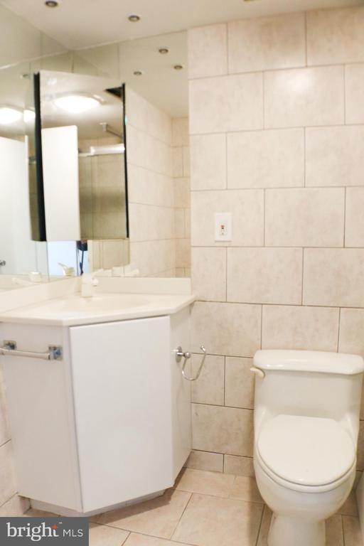 1225 MARTHA CUSTIS DRIVE 1417
