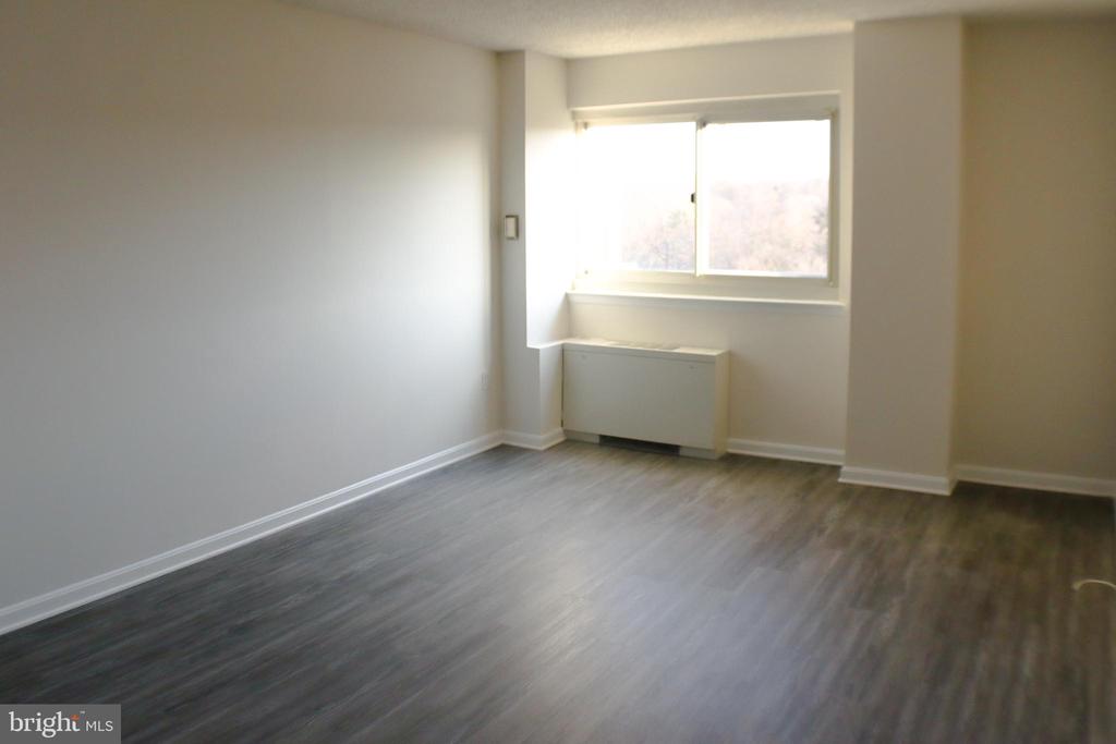 1225 MARTHA CUSTIS DRIVE 1417