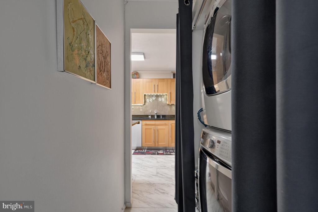 309 YOAKUM PARKWAY 503