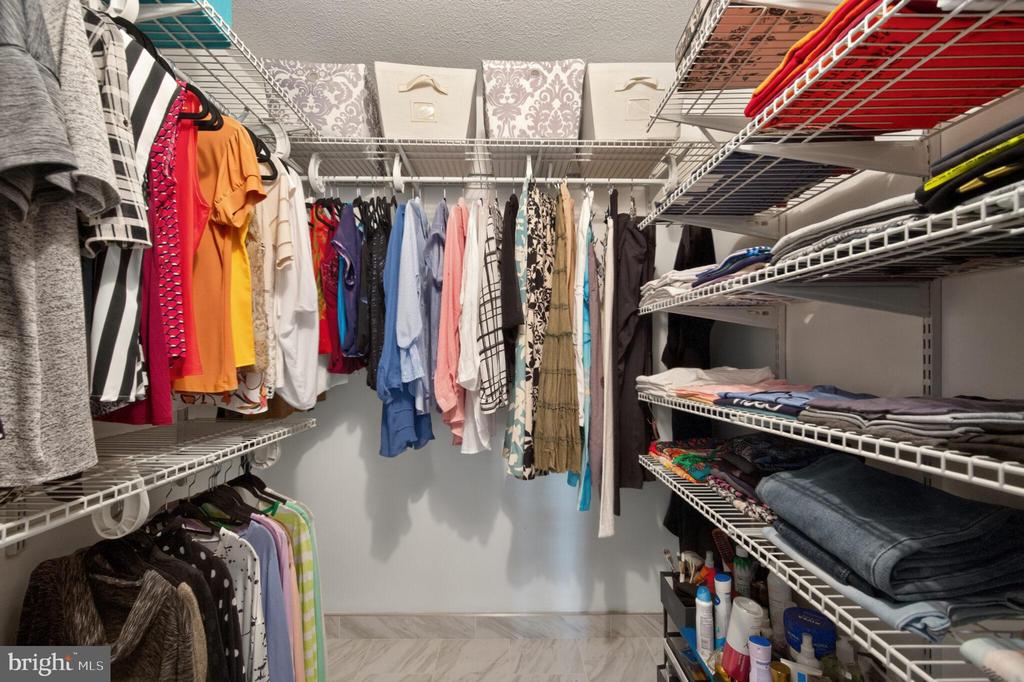 309 YOAKUM PARKWAY 503
