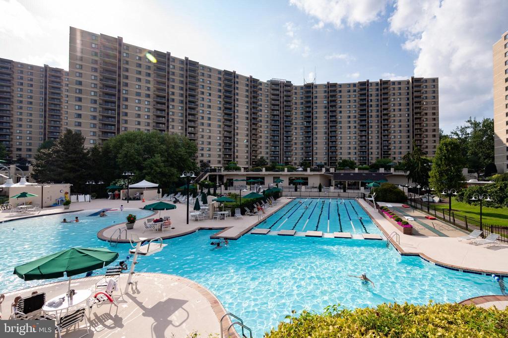 309 YOAKUM PARKWAY 503