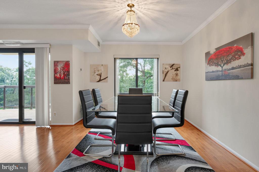 309 YOAKUM PARKWAY 503
