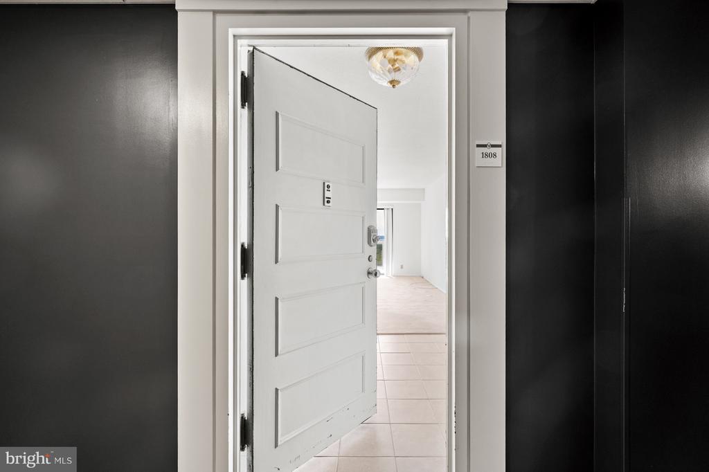 307 YOAKUM PARKWAY 1808
