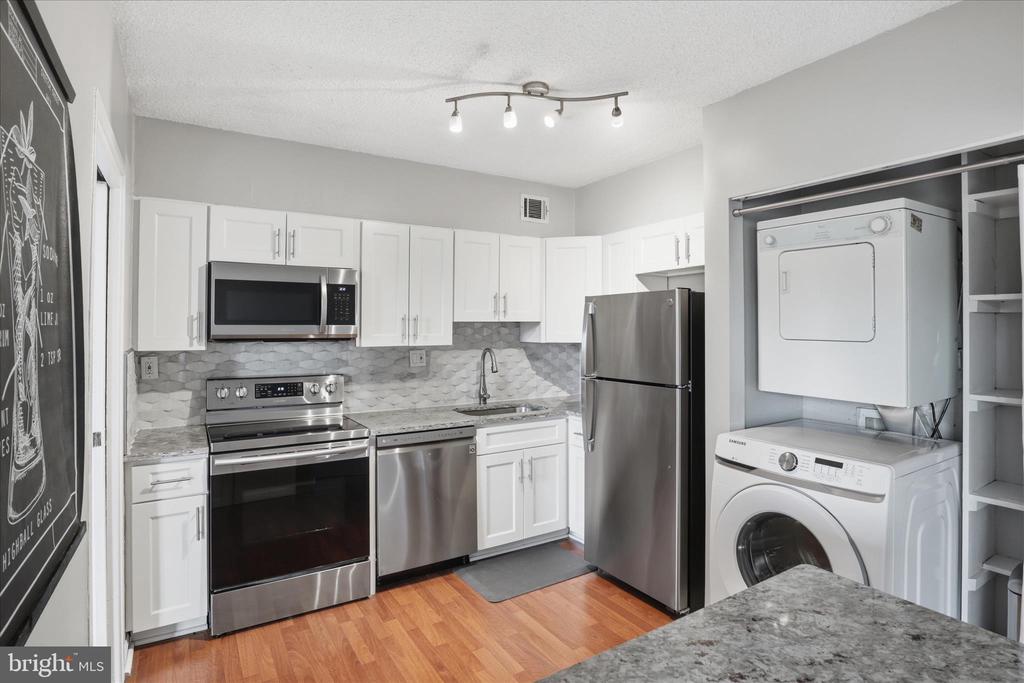 5500 HOLMES RUN PARKWAY 703