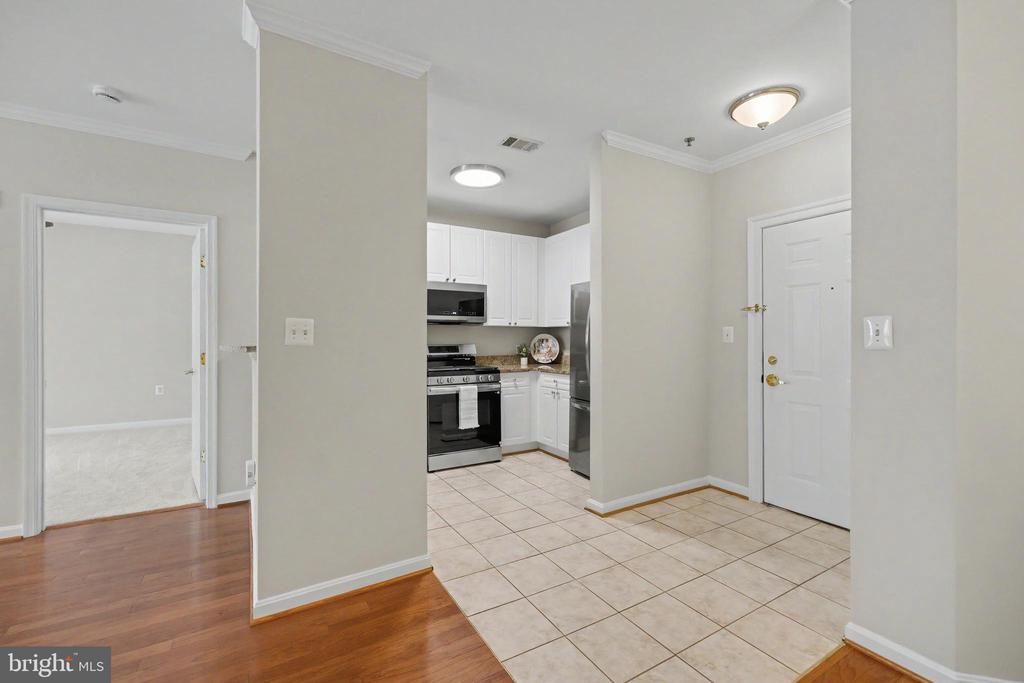 171 SOMERVELLE STREET Unit: 205