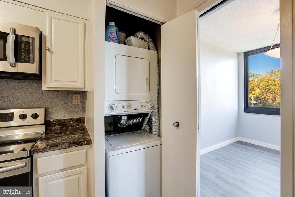 5500 HOLMES RUN PARKWAY Unit: 601