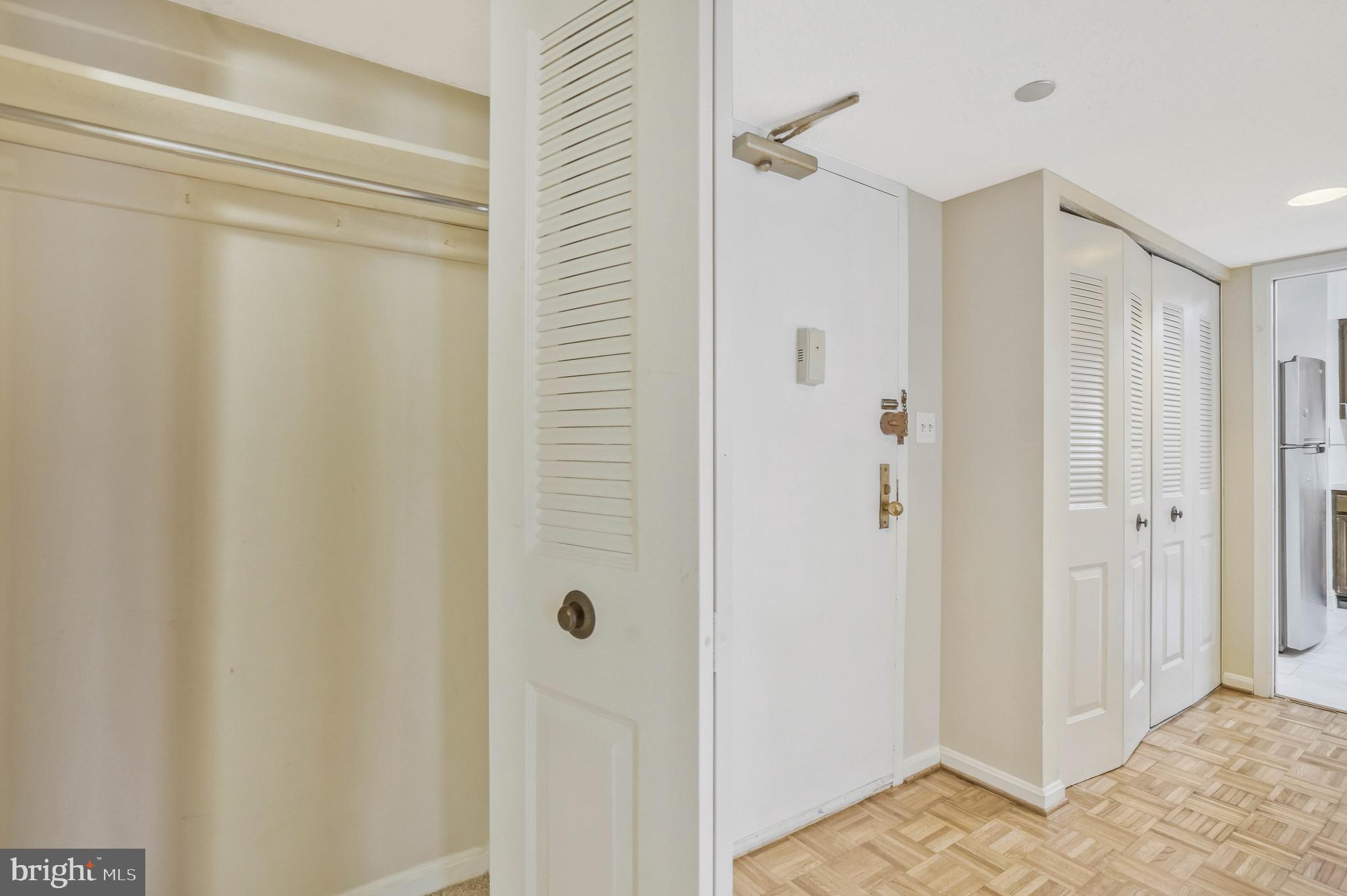 3713 S GEORGE MASON DRIVE 409W